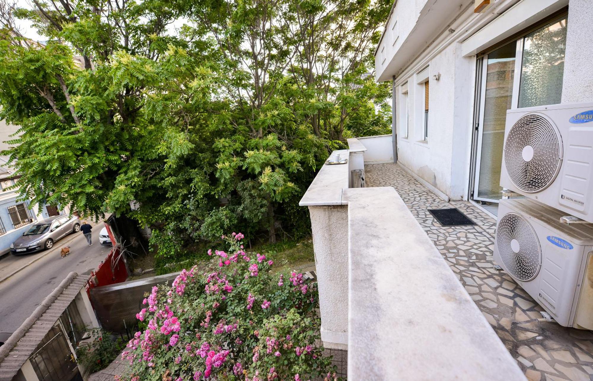בוקרשט Unirii Suites מראה חיצוני תמונה